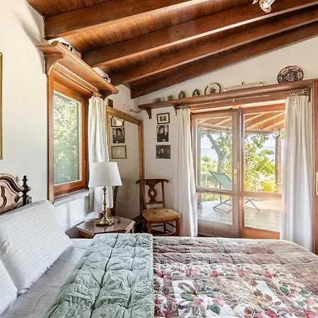 Tatil Evi Kriskas Licensed Tourism *